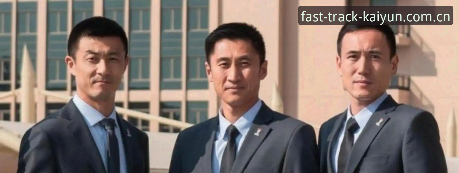 裁判的“孤岛”：当马宁在世界杯执法，他为何拒绝看球迷评论？